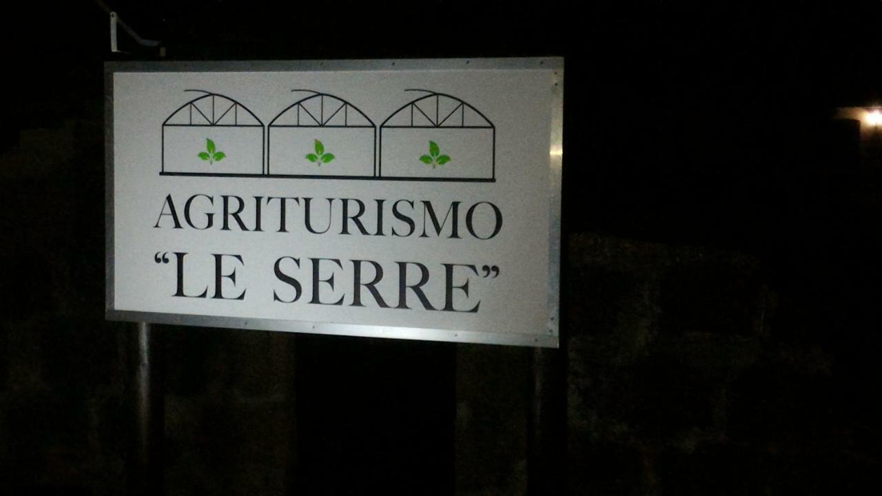 ספלו Agriturismo " Le Serre" מראה חיצוני תמונה